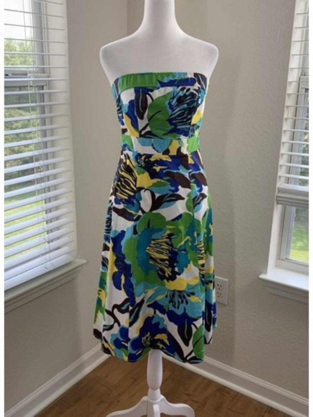 a.n.a.  Strapless Floral Sun Dress Women's Size 4